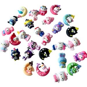 ✨ Sanrio hello kitty Character 3D Silicone Charms ✨